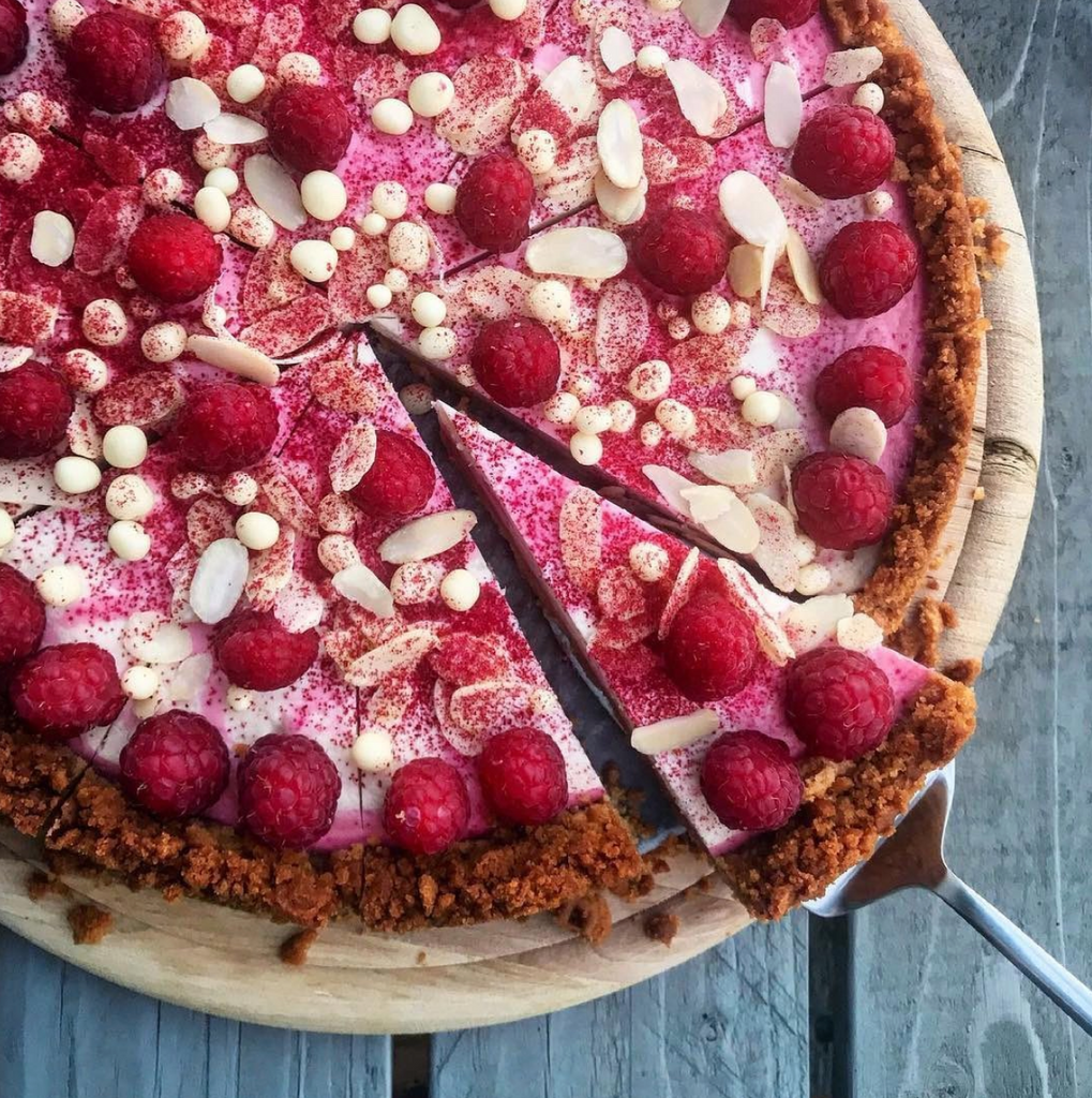 RASPBERRY VEGAN CHEESECAKE 🍰